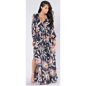 FASHION NOVA FLORAL MAXI DRESS. SIZE M